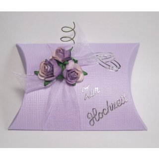 Gastgeschenke für Hochzeit Kartonage Tischdeko flieder gefüllt mit Mandeln