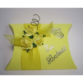 Gastgeschenke für Hochzeit Kartonage Tischdeko gelb gefüllt mit Mandeln