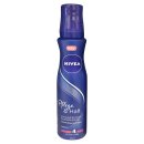 NIVEA Schaumfestiger Pflege & Halt, 150 ml Flasche...