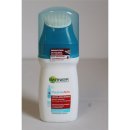 Garnier Hautklar Aktiv Tiefenrein Bürste Anti Pickel (150ml Flasche mit Bürstenkopf)